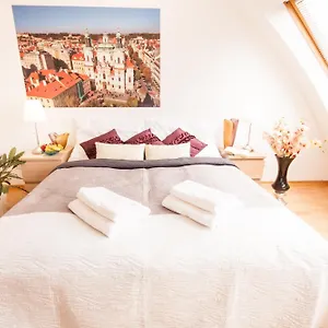Wenceslas Square Lofts Apartament Praga